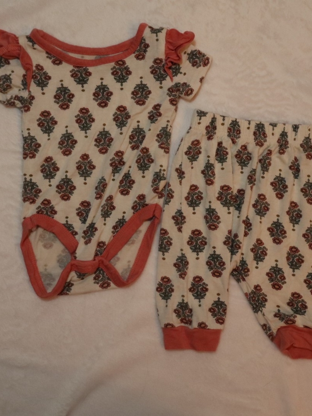 Milkberry Floral Baby Bodysuit Pants in Cream Dusty Rose 0-3 Month Floral Bamboo